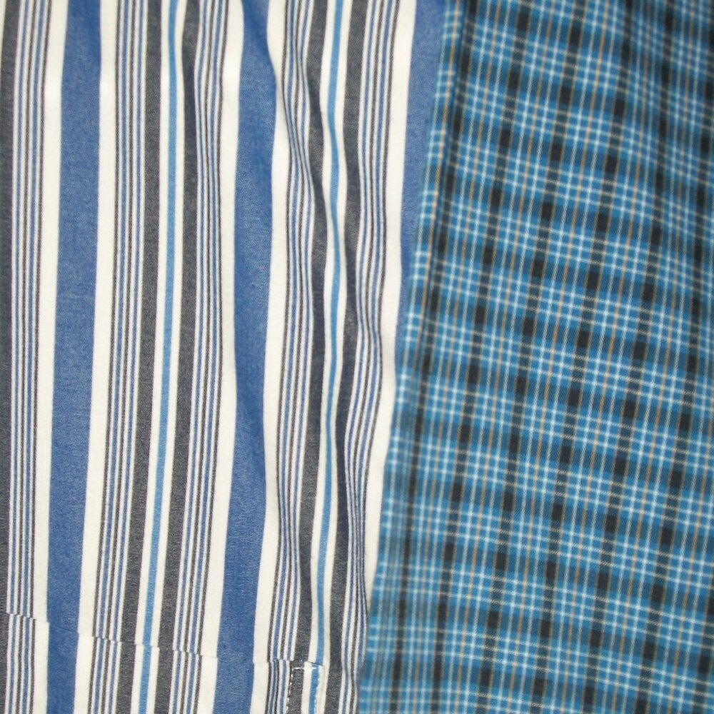 CHAPS EASY CARE Men's Long Sleeve Shirts Size MEDIUM Lot of 2